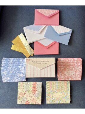 LAURA ASHLEY Notes From The Garden 20 THANK YOU Card Set Floral Embossed